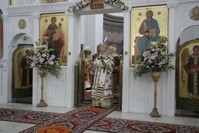 Служение митрополита Филарета на праздник